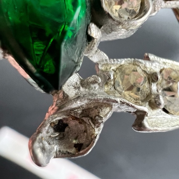 1930s Art Deco Czech Glass Pot Metal Flower Brooch Pin Foil Back Huge Nice Green - Picture 16 of 16